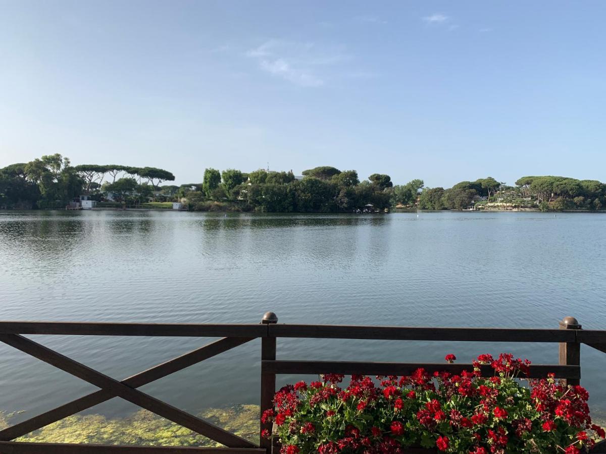 La Maison Lilla, Sabaudia Bagian luar foto