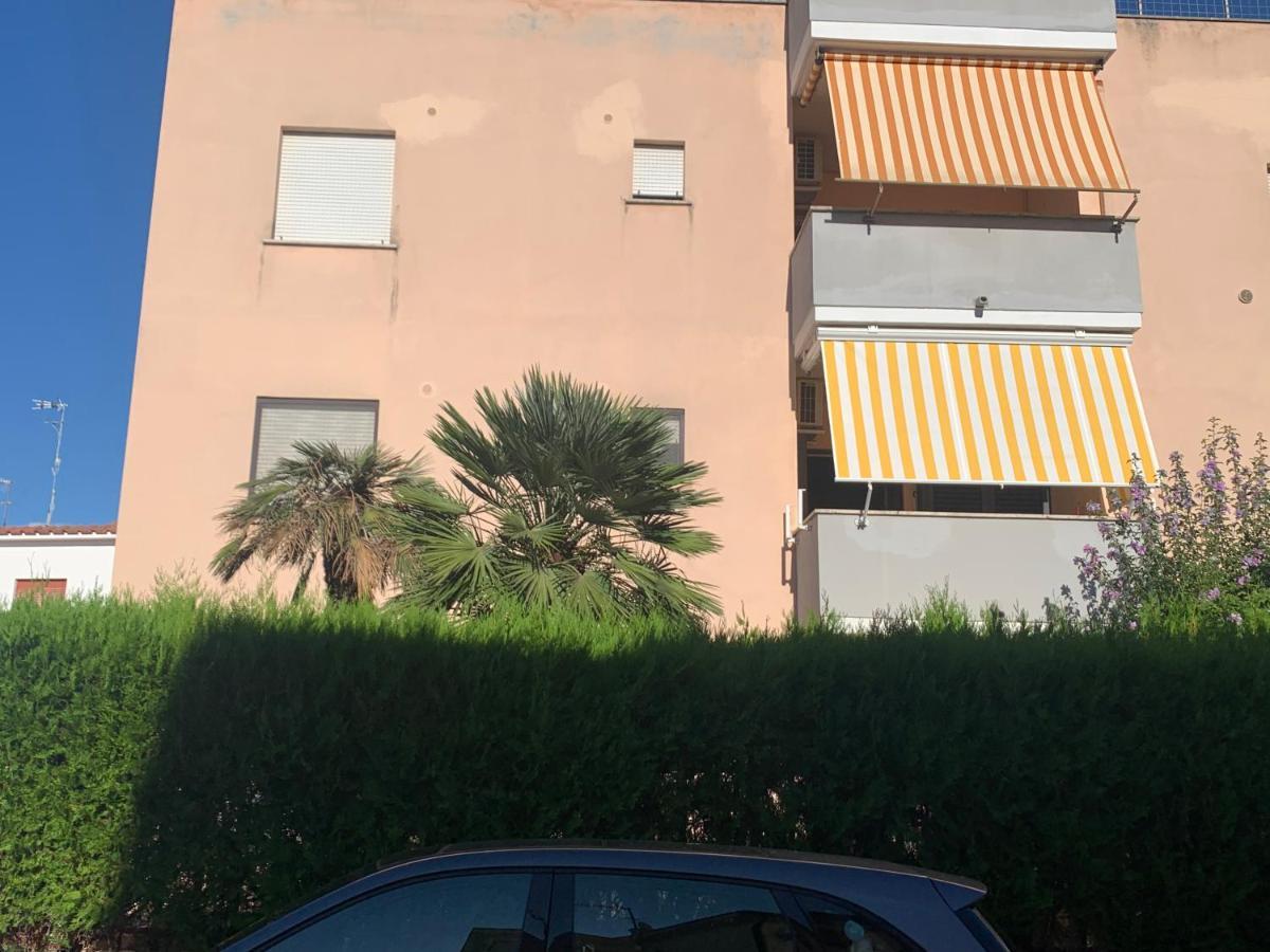 La Maison Lilla, Sabaudia Bagian luar foto